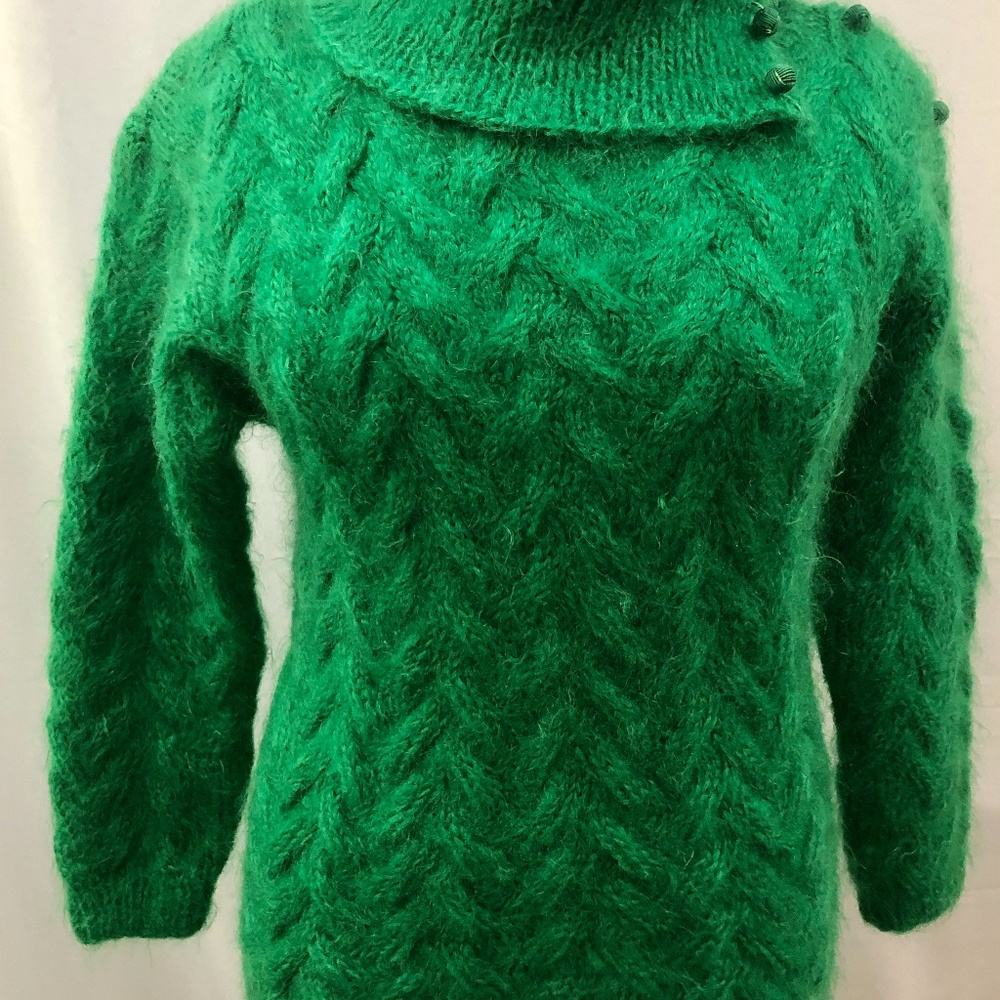 LUSH OVERSIZED MOHAIR WOMENS SWEATER SM/MD